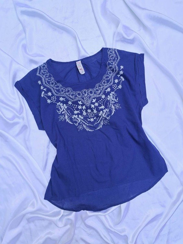 Producto - Blusa - Algarrobo