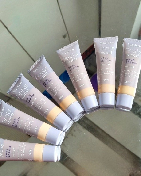 Producto - Base Serum Feels - Ruby Rose