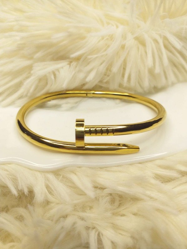 Producto - Esclava Clavo tipo Cartier Dorado