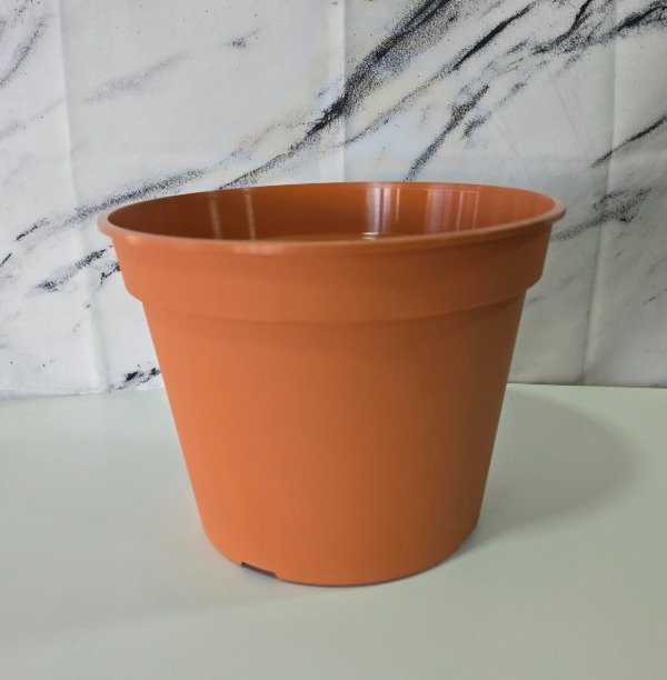 Producto - Maceta comun barro 24cm