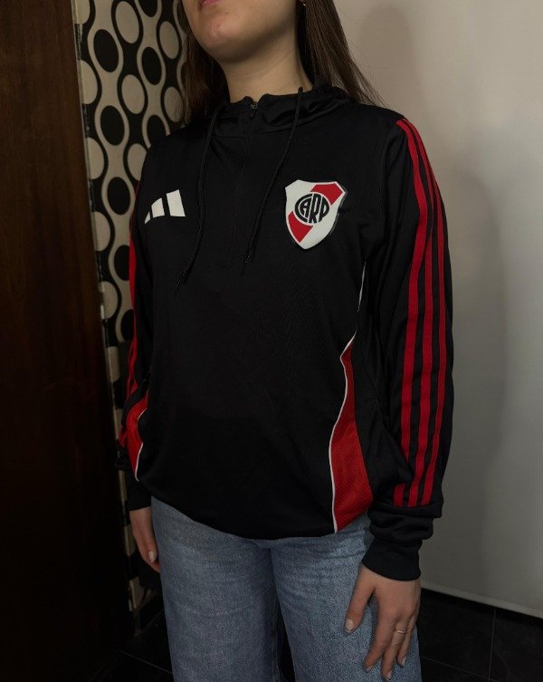 Producto - Buzo River medio cierre Negro 26'