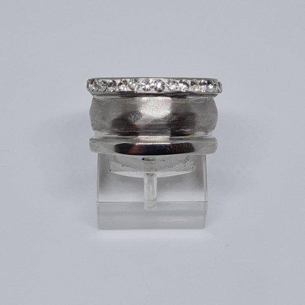 Producto - Anillo grueso bordes con cubic