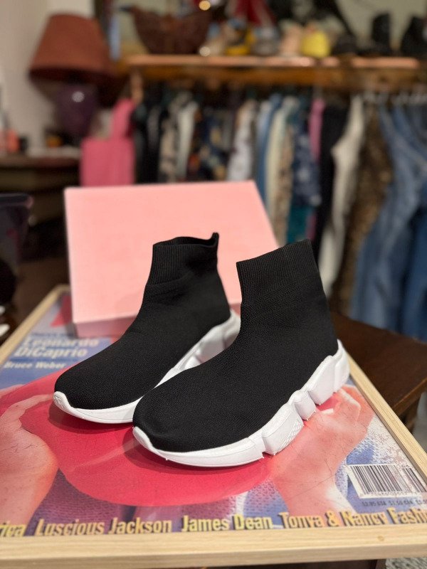 Producto - ZAPATILLAS ELASTIC