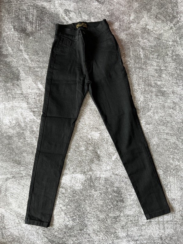 Producto - Chupin negro
