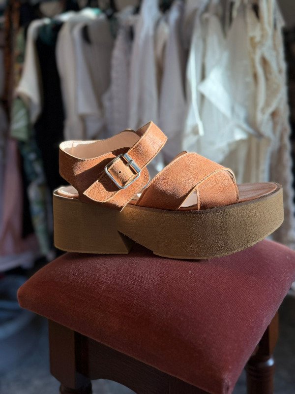 Producto - SANDALIAS SUELA 39