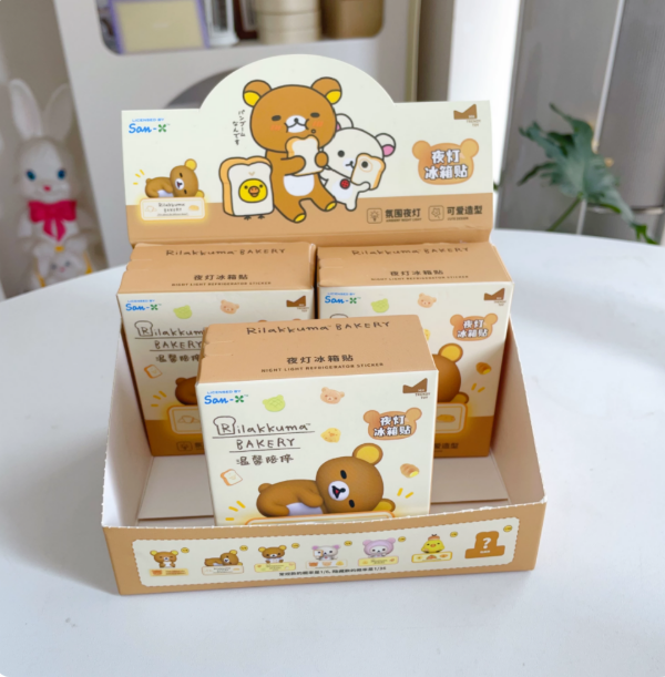 Producto - Blind box rilakkuma magnéticas con luz - 3