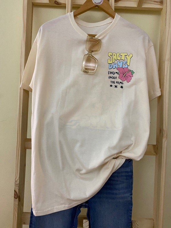 Producto - REMERA SALTY DAYS