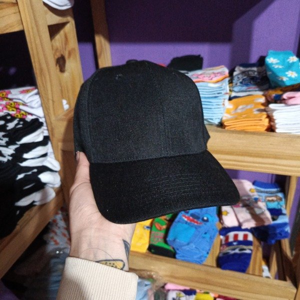 Producto - Gorra negra