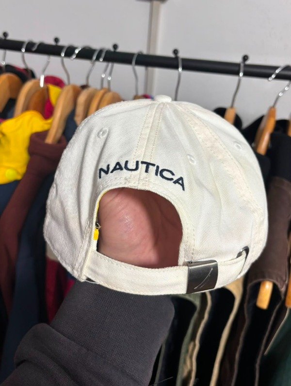 Producto - NAUTICA CAP WHITE BIG LOGO - 4