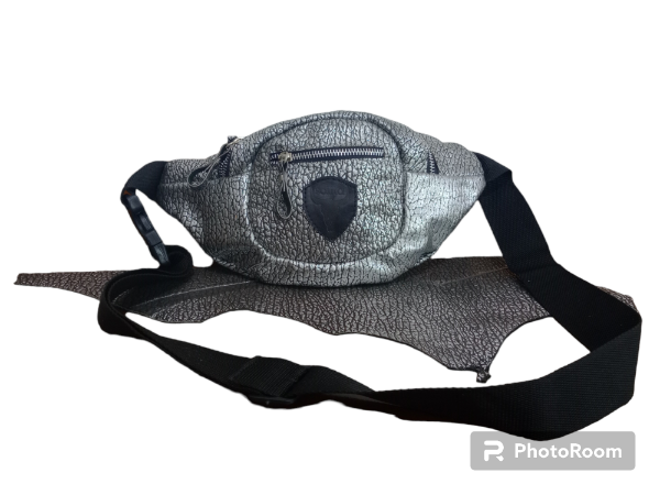 Producto - Riñonera plata