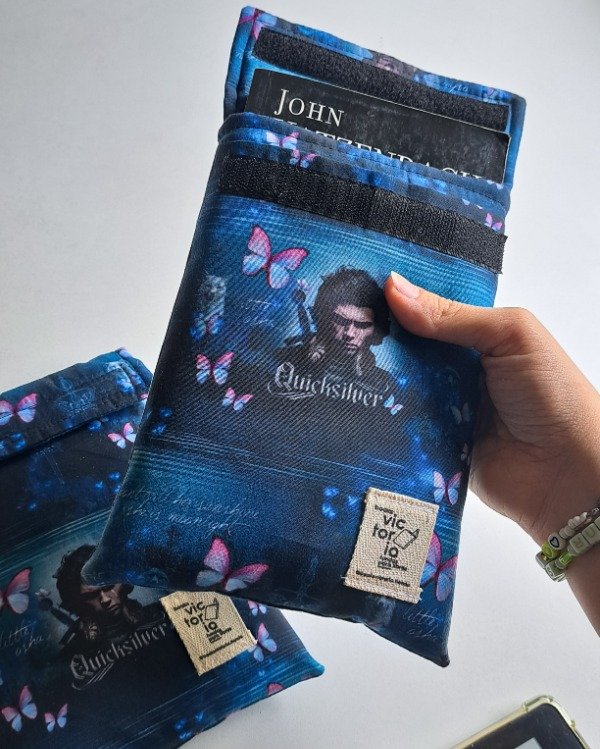 Producto - Funda para libros pocket Quicksilver IMPERMEABLE