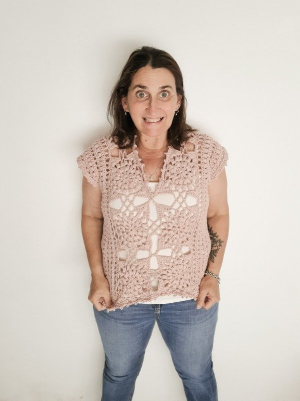 Producto - Guía de Tejido RemeChale MAGNOLIA (Técnica Crochet Vertical + Grannys)