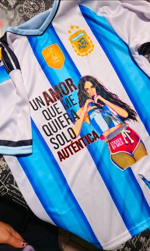Producto - Camiseta argentina lali un amor que me quiera