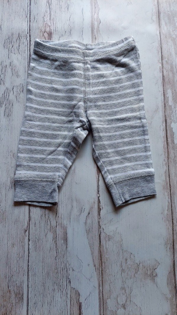 Producto - JOGGING BALLENA CARTERS 3 MESES