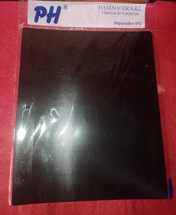 Producto - Carpeta Número 3 , 2 tapas negras.