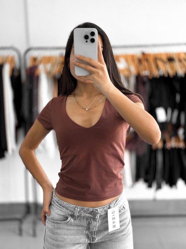 Producto - Remera Viena chocolate