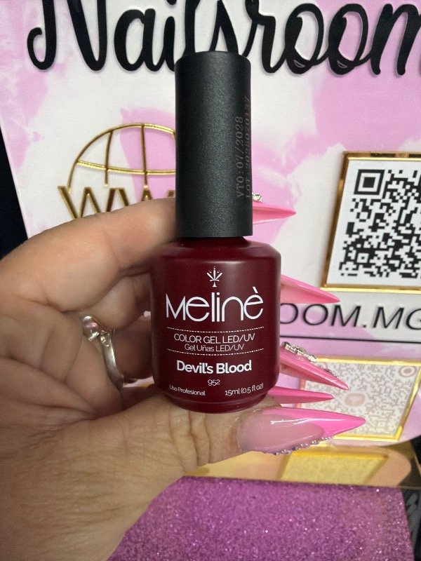 Producto - Esmalte meline devils blood