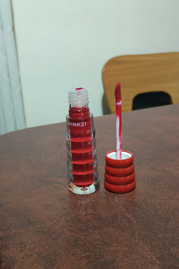 Producto - Lipgloss Intransferible pink 21 24 hs tono 5