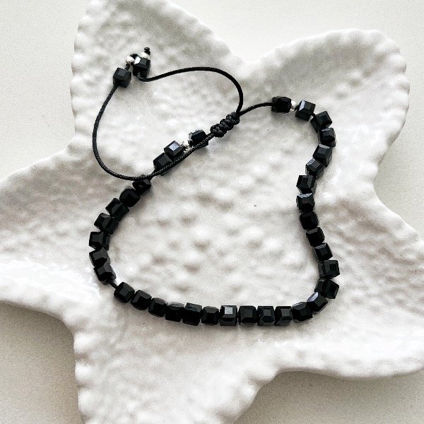 Producto - Hilito Black Cubes