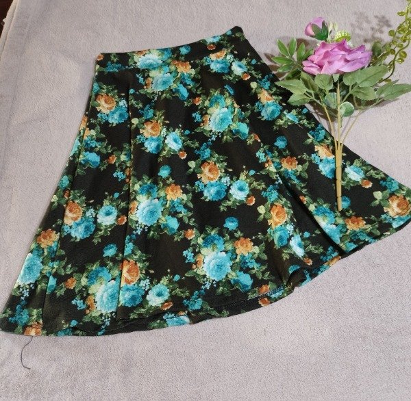 Producto - Falda de niña Emilia T6 IV