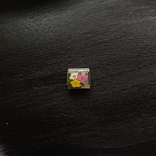 Producto - Charm flores