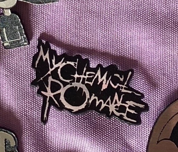 Producto - prendedor mcr