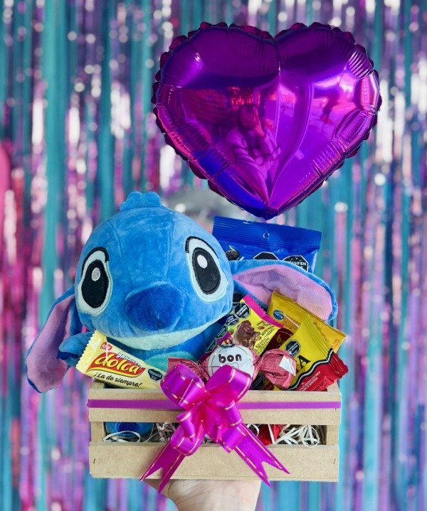 Producto - Canastita Stitch + golosinas