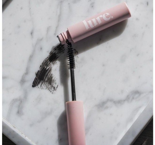 Producto - MASCARA DEPESTAÑAS color negro