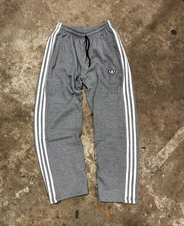 Producto - Jogging Adidas 3 lineas - 0