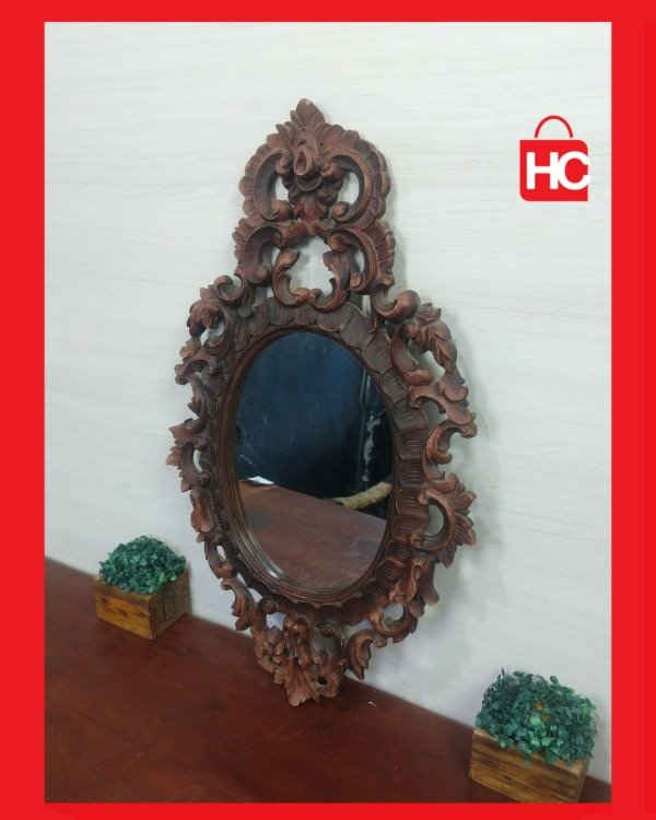 Producto - Espejo con marco tallado. Una pieza de arte antiguo para tu pared
