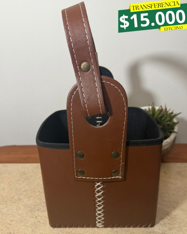 Producto - CANASTA SIMIL CUERO MARRON