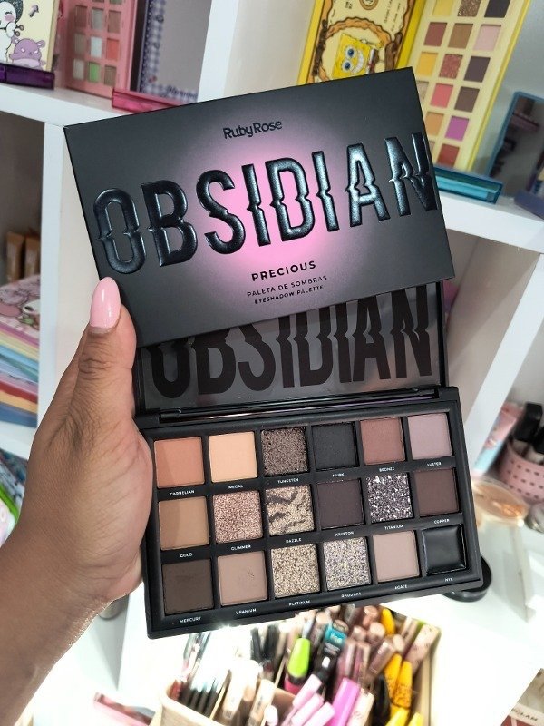 Producto - Paleta obsidian Ruby rose