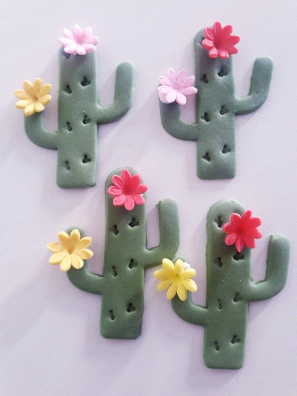 Producto - Cactus en pastillaje x12 unidades