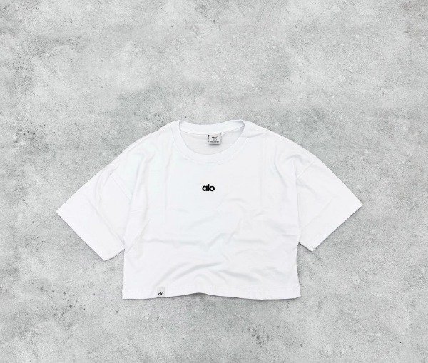 Producto - Remera Oversize Crop Alo Para Mujer Estilo - Lolita