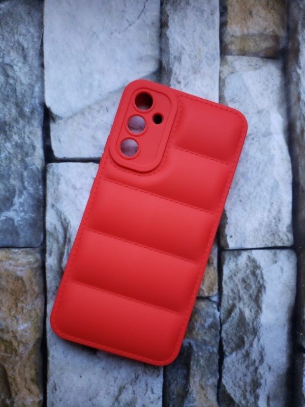Producto - Funda puffer Samsung A05s roja