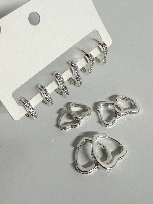 Producto - AB1724 Trío de aros corazones con micropave cristal