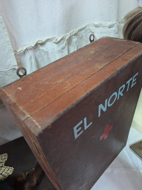 Producto - Botiquín de medicina madera - 5