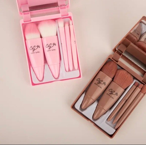Producto - Set de brochas City Girl.