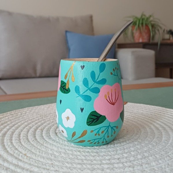 Producto - Mate de Madera Pintado con Bombilla