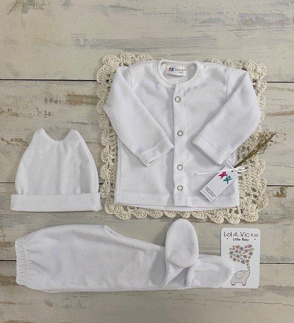 Producto - Ajuar plush blanco (unisex )