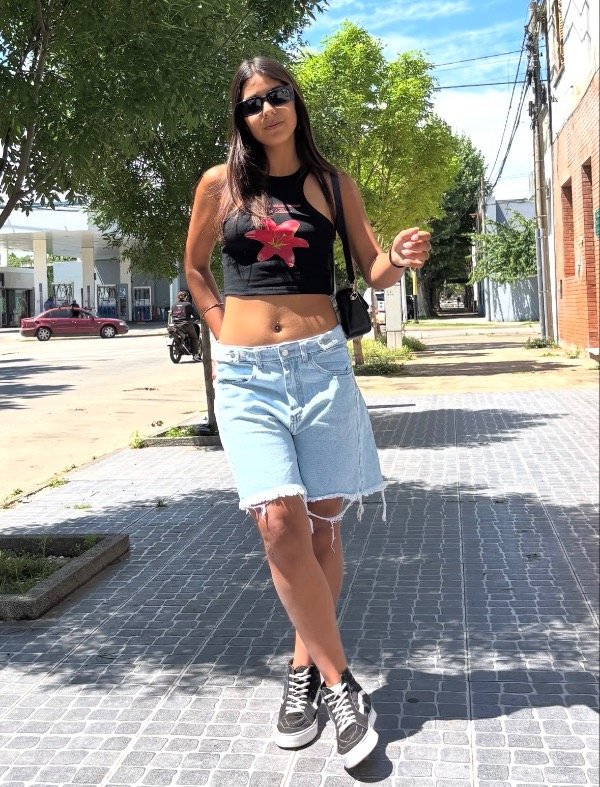 Producto - Bermuda Sicilia celeste