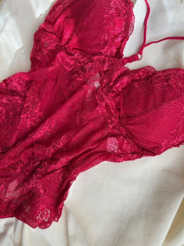 Producto - Body Anastacia Carmin