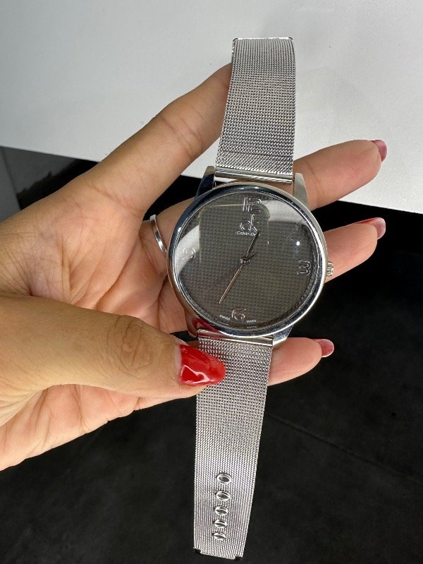 Producto - Reloj ck gris unisex
