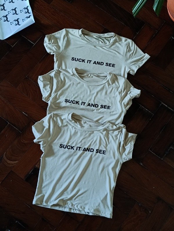 Producto - Baby tee Suck it and see (LEER DESCRIPCION)