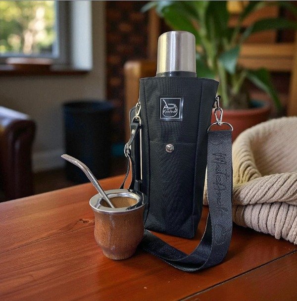 Producto - Mate 'camionero' de algarrobo