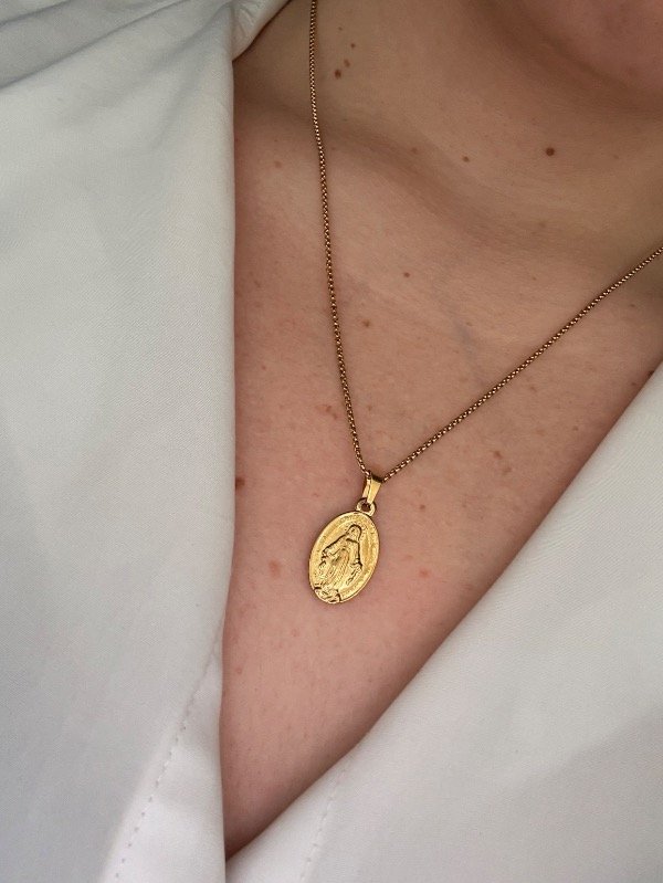 Producto - Collar virgen gold - 1