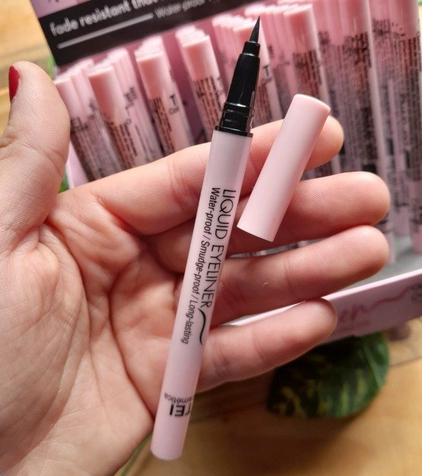 Producto - Delineador en fibra negro - TEI cosmética