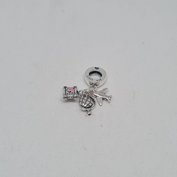 Producto - Dije charms viaje