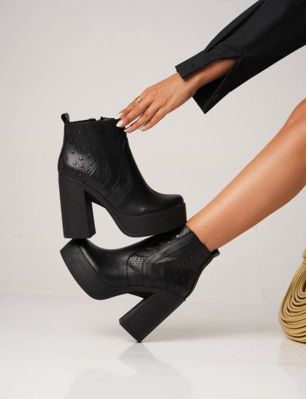 Producto - Troya Cuero