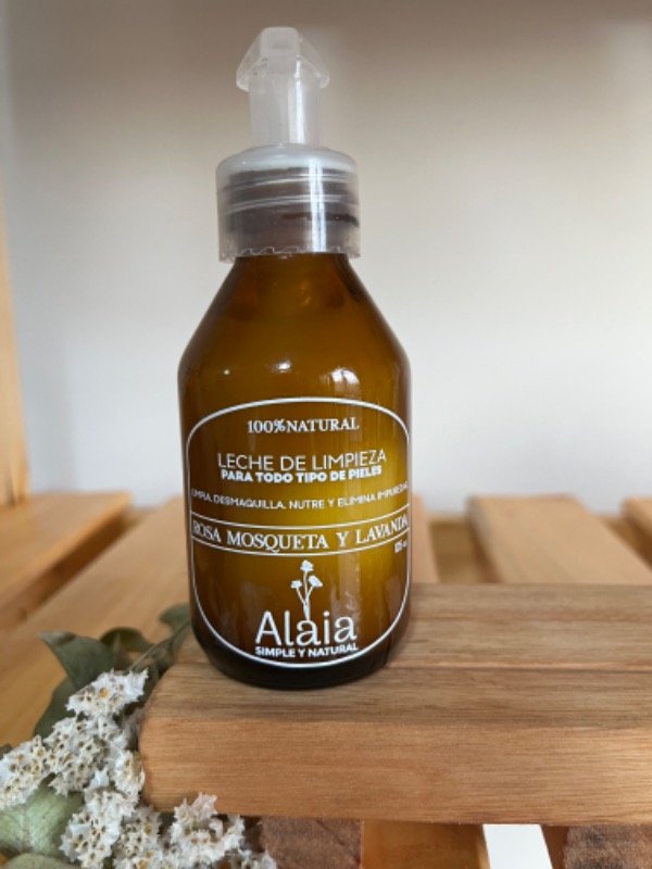 Producto - leche de limpieza facial